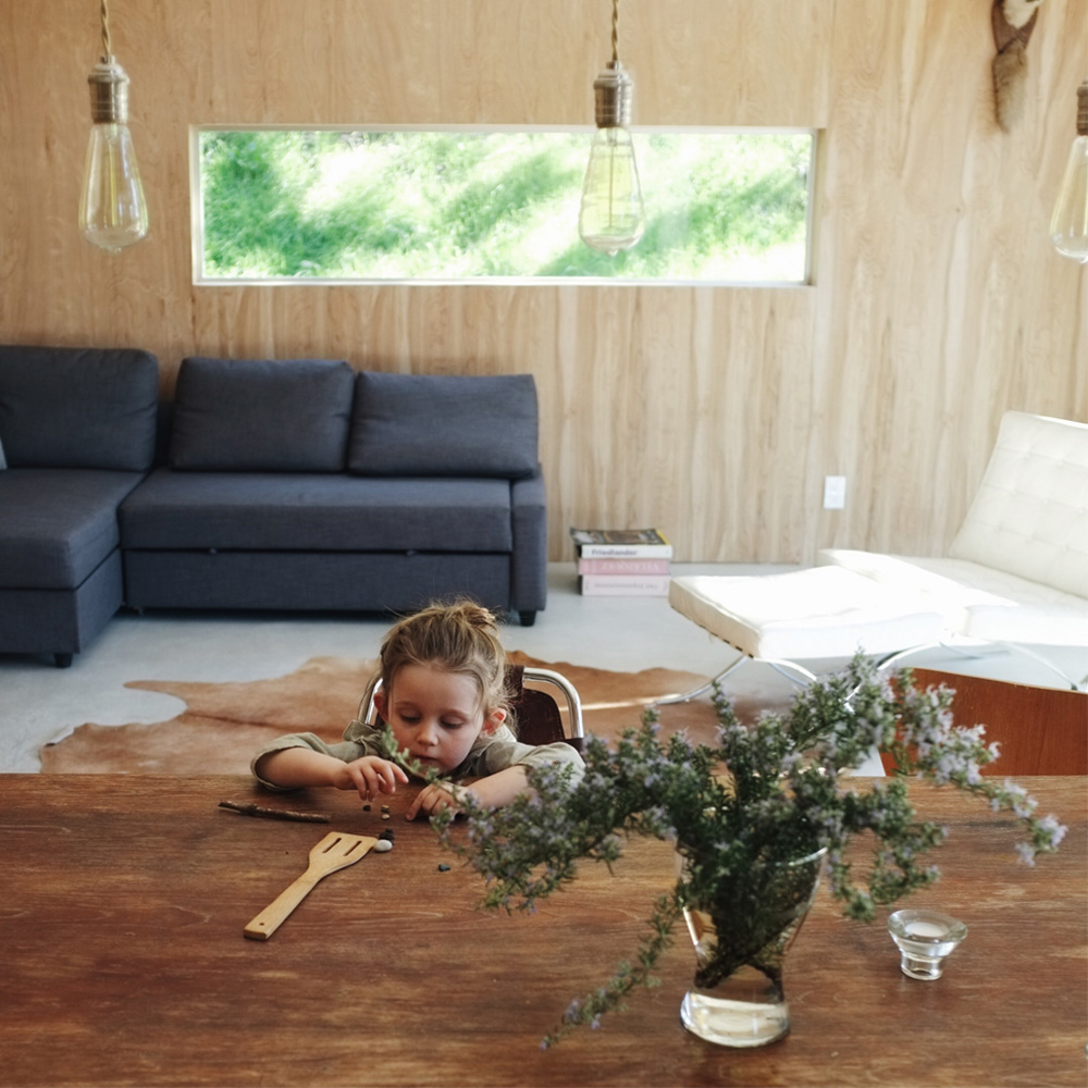 L_Angeles_Topanga_house_little_kin_journal_10