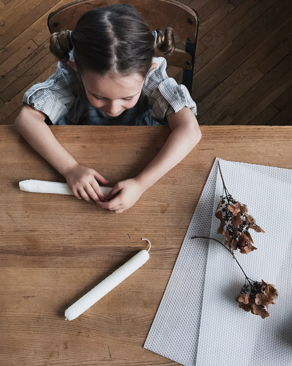 beeswax_candles_how_to_make_little_kin_journal_3